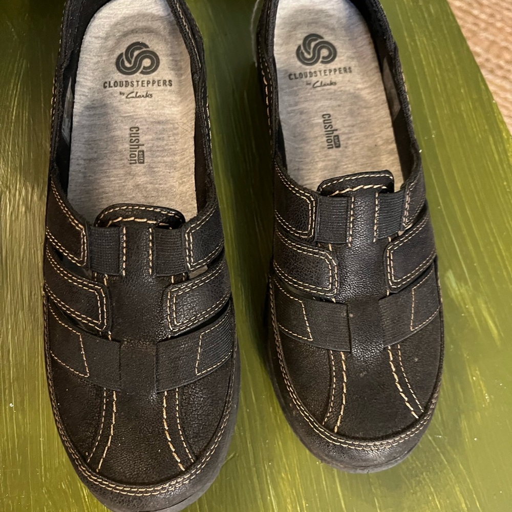 Clarks Black Cloudsteppers Slip-On Flats